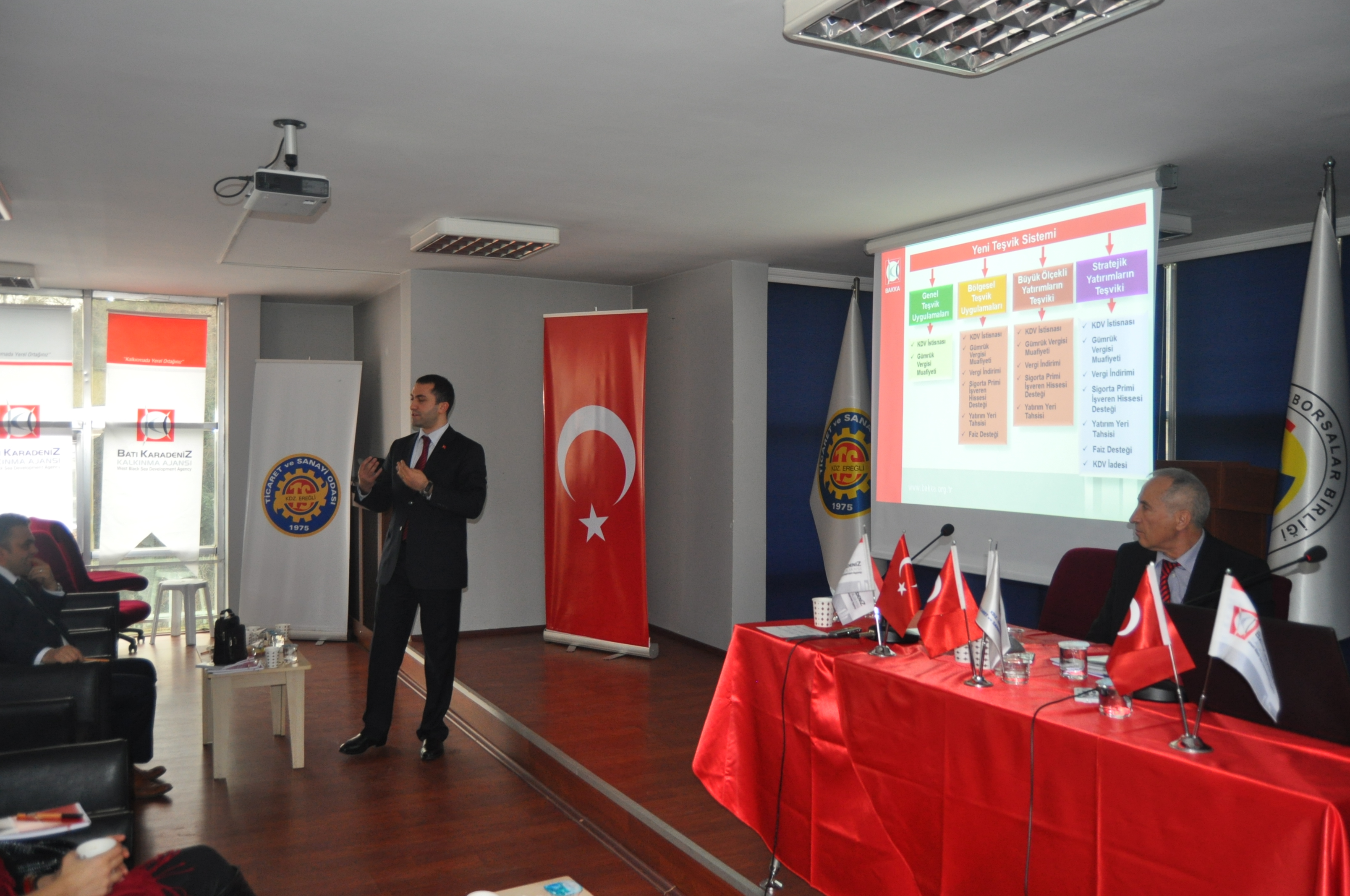 KDZ. EREĞLİ TSO KOBİ ZİRVESİ'NDE YENİ TEŞVİK SİSTEMİ BİLGİLENDİRME SUNUMU Galeri