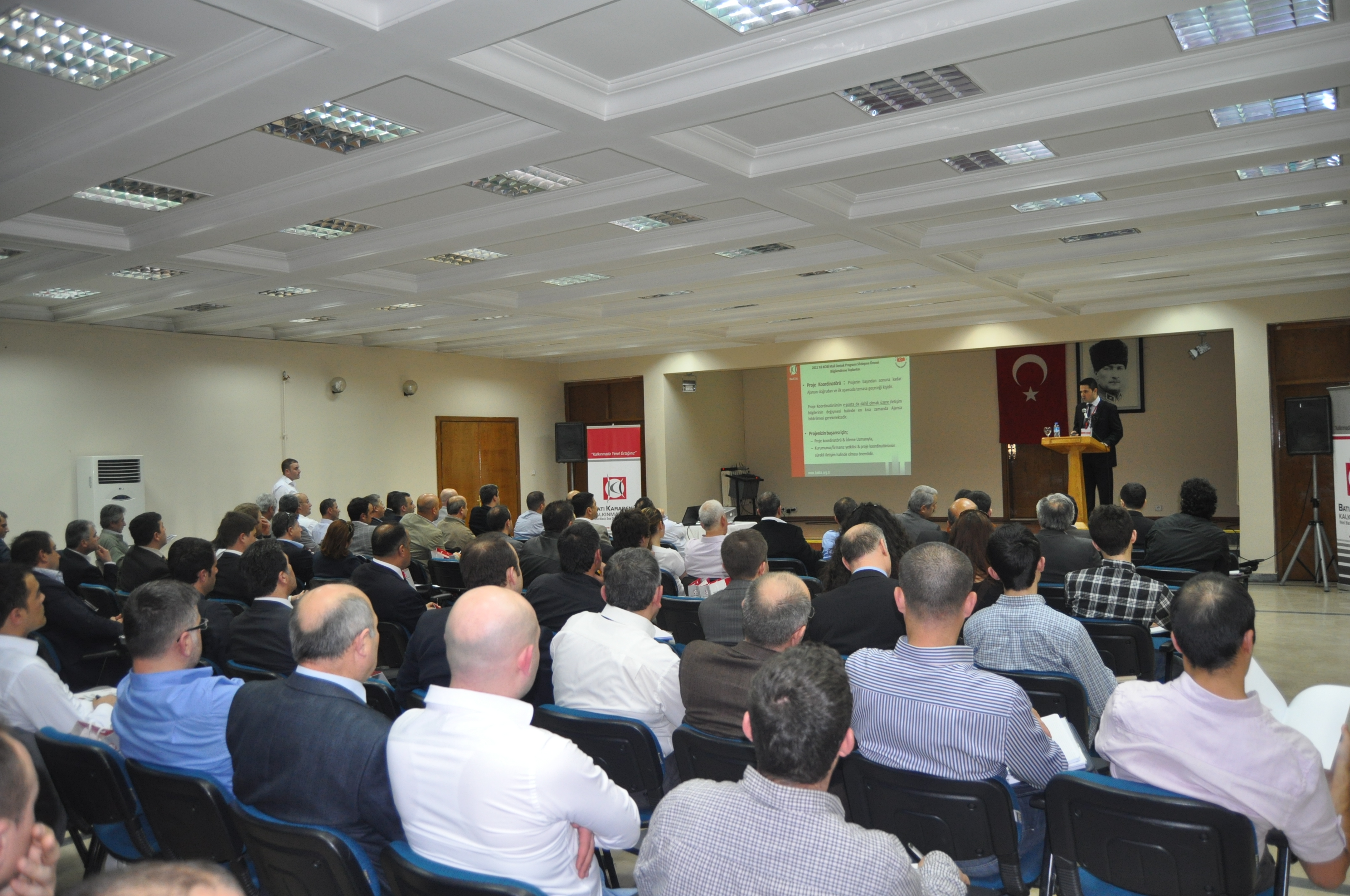 100.Yıl Tesislerinde Bilgilendirme Toplantısı Gerçekleştirildi Galeri